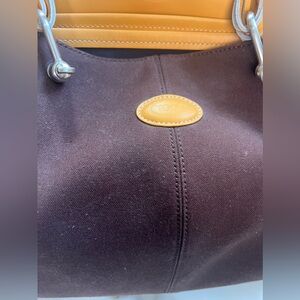 Tods purse brown new chic!! Vintage